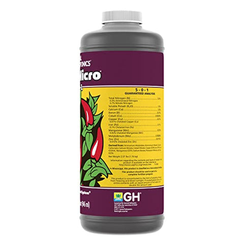 FloraMicro bottle pour demonstrating easy dosing in a hydroponic system.