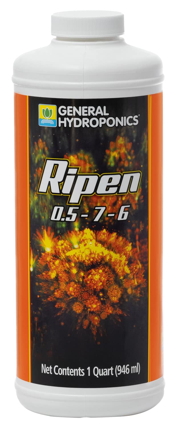 General Hydroponics Ripen bottle close-up for flowering potential.