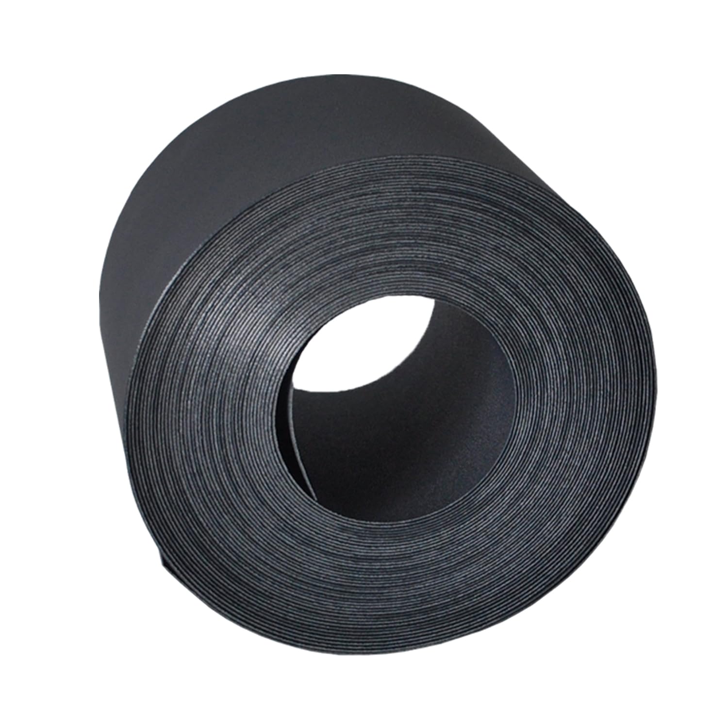 Adds a polished curb appeal to lawns, beds, and pathways.