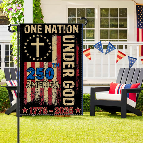Generic Independence Day flag display idea for seasonal celebrations.