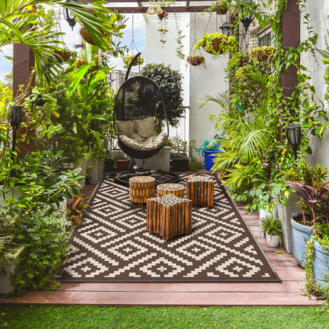 GENIMO outdoor area rug on patio illustrating versatile space fit