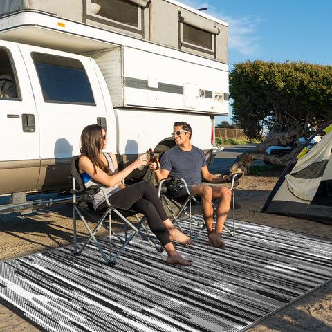 GENIMO 6x9 rug surface, stain-resistant and easy to wipe clean