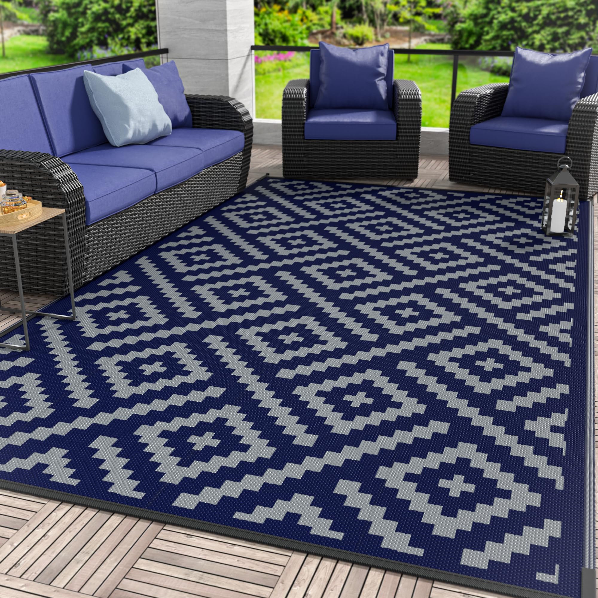 GENIMO outdoor rug on blue and grey patio offers durable outdoor use