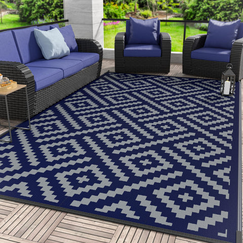 GENIMO outdoor rug on blue and grey patio offers durable outdoor use