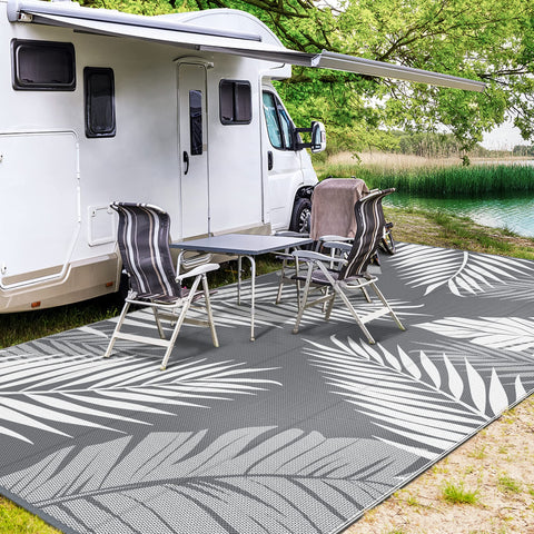 Genimo Outdoor Rug with corner loops and stakes for stability