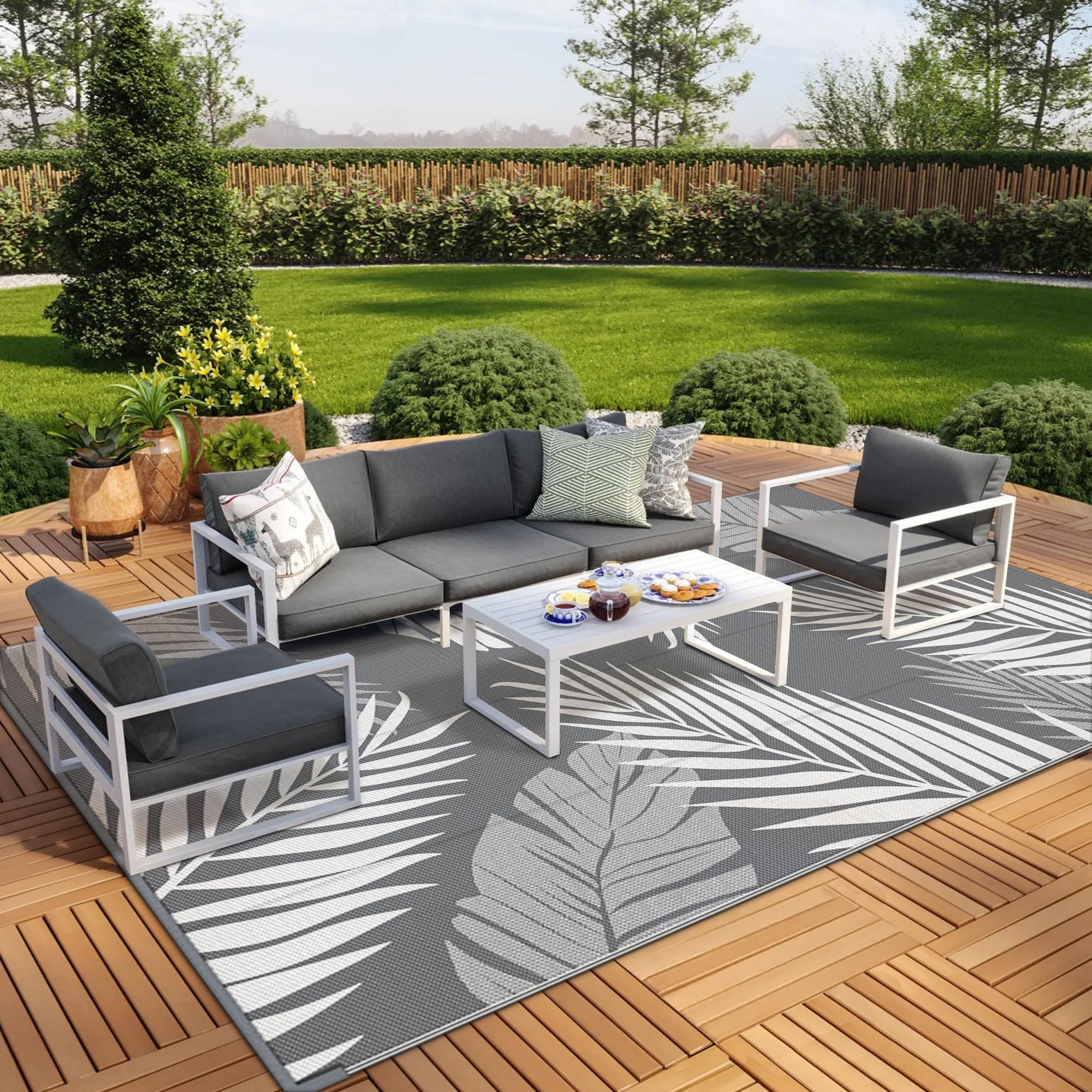Genimo Outdoor Rug lightweight and foldable for camping