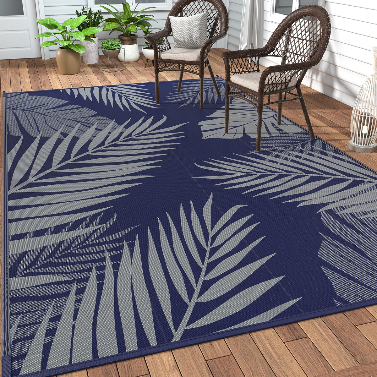 GENIMO outdoor rug with palm leaf design for stylish patio decor