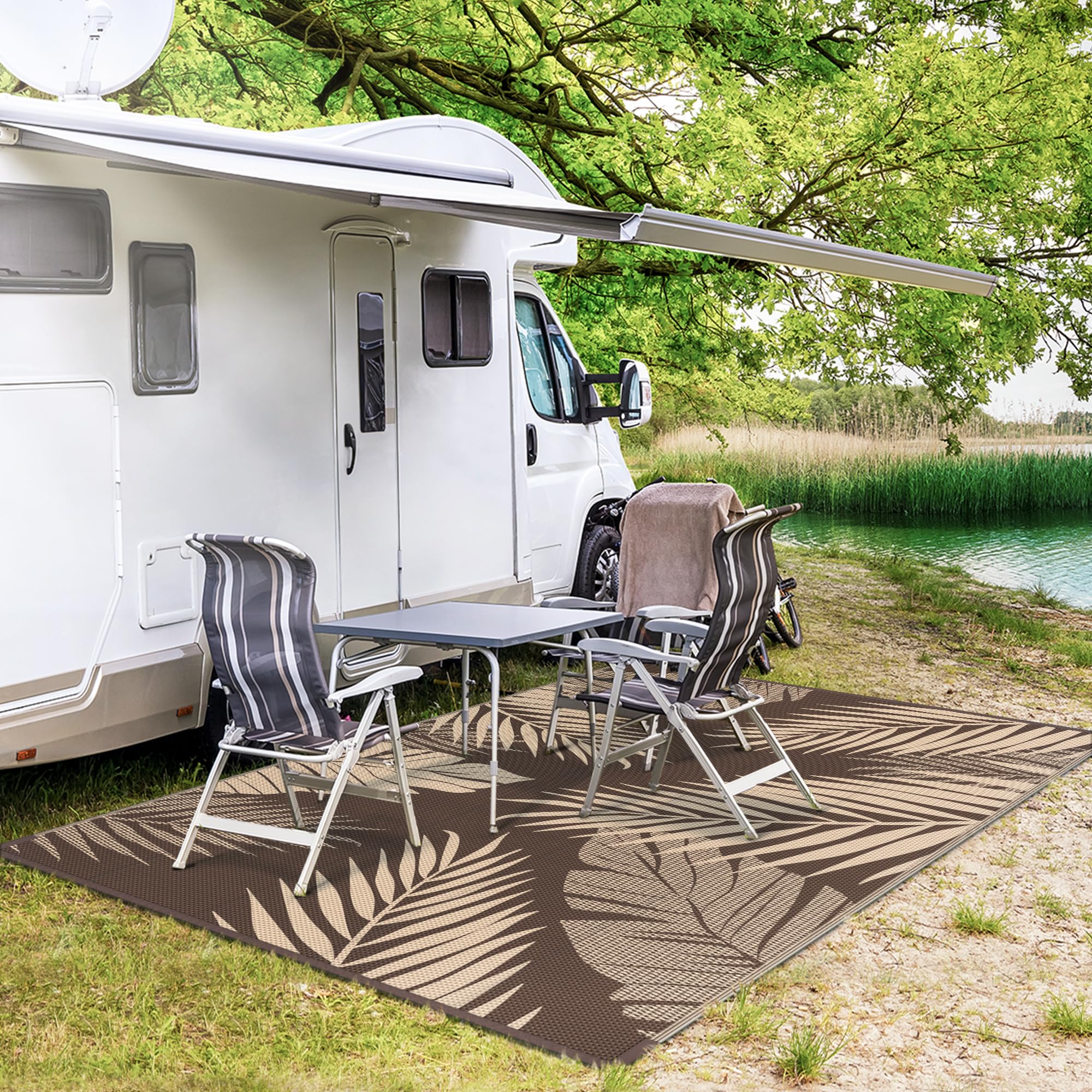GENIMO rug suited for RV camping, includes secure mounting features