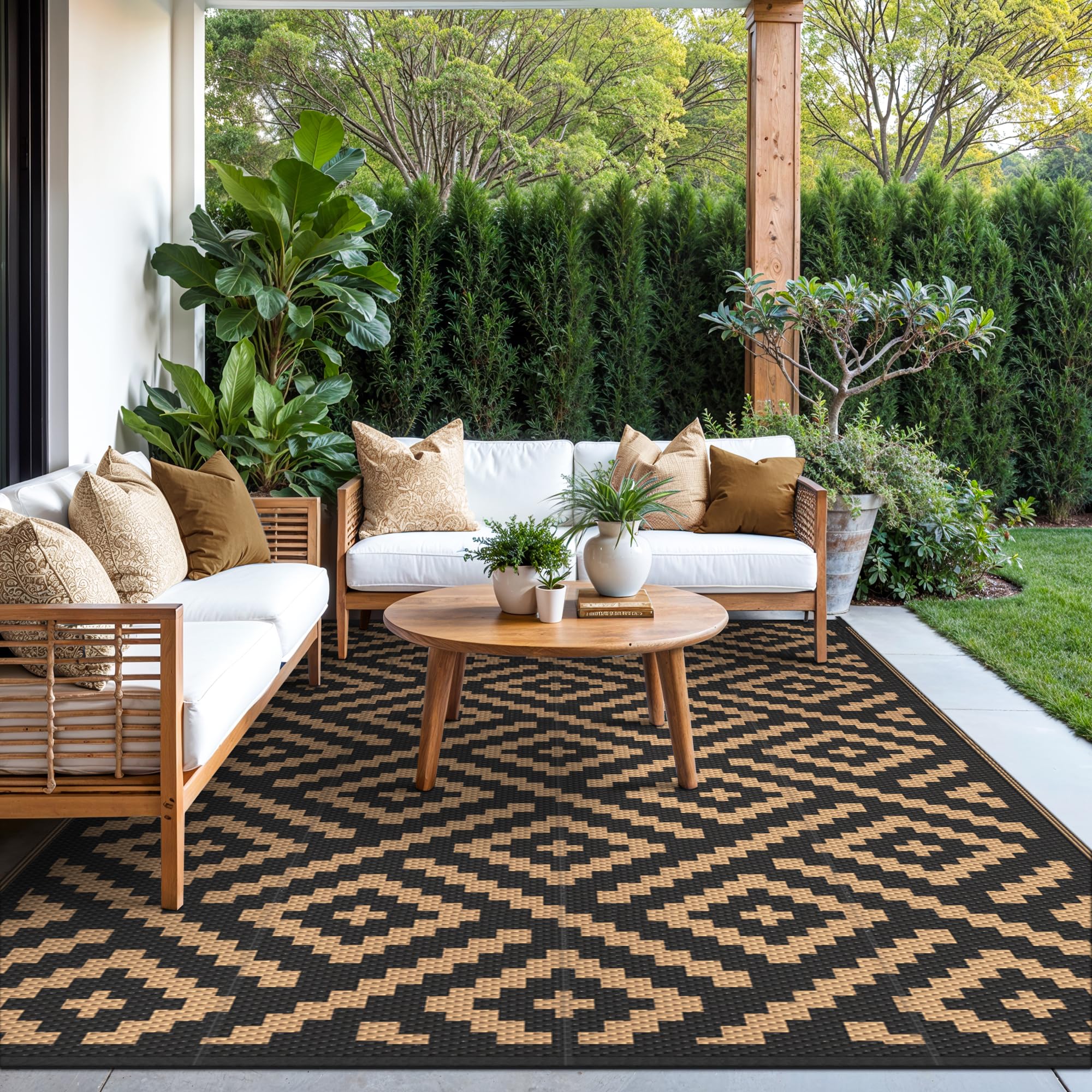 GENIMO rug ready for RV trips with quick setup and packing