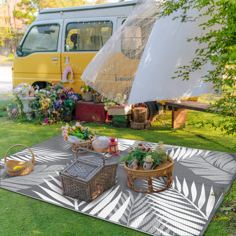 GENIMO rug with UV coating resists fading in sun.