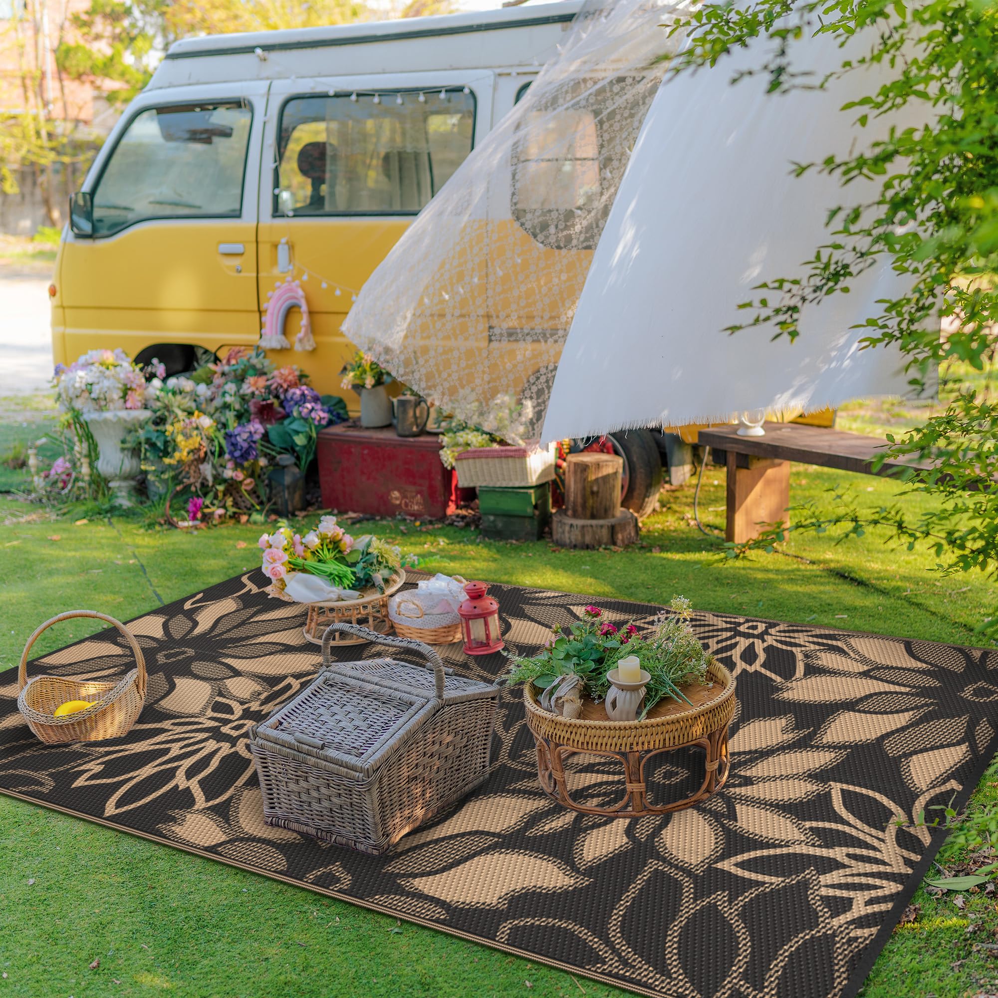 GENIMO waterproof rug resists stains and cleans with a simple wipe.