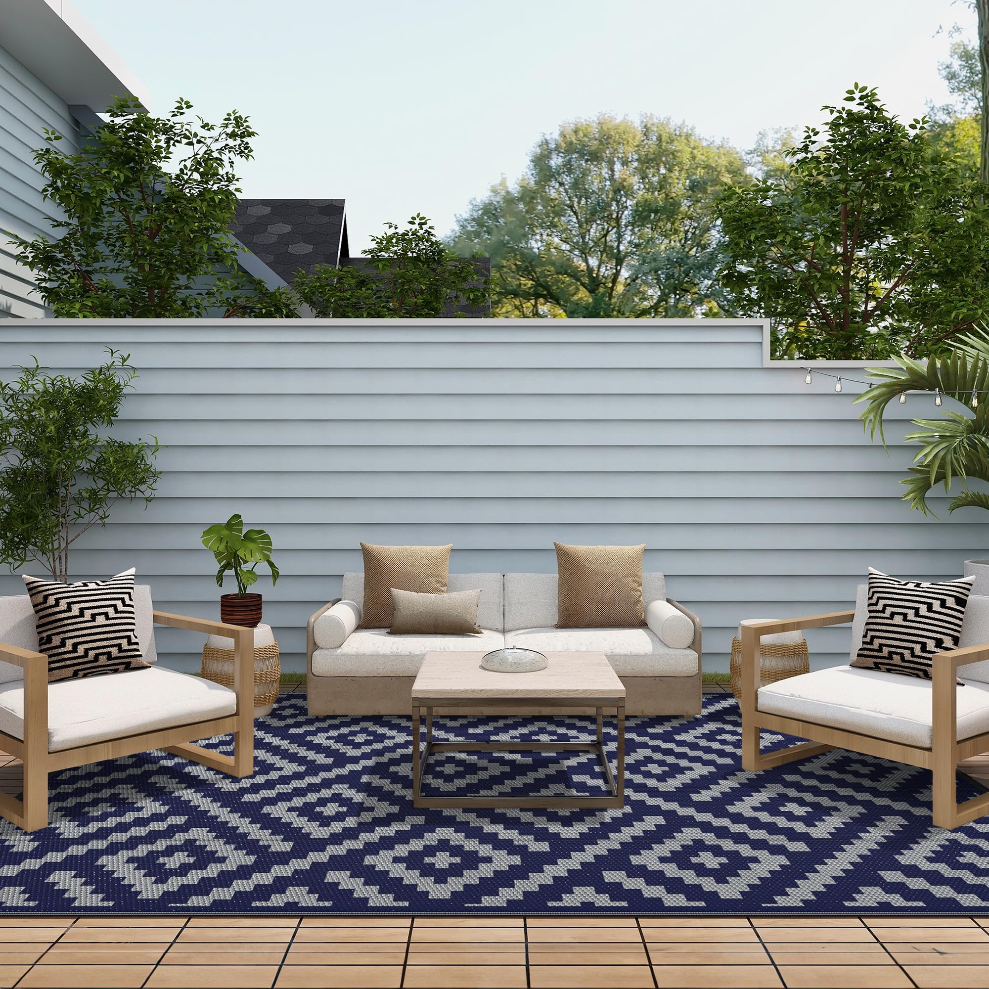 GENIMO waterproof stain-resistant surface helps clean spills quickly on camping or patio use.