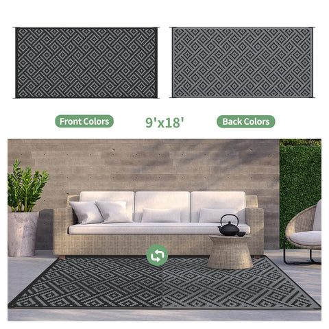 GENIMO weatherproof rug with non-slip grid backing drains rainwater.