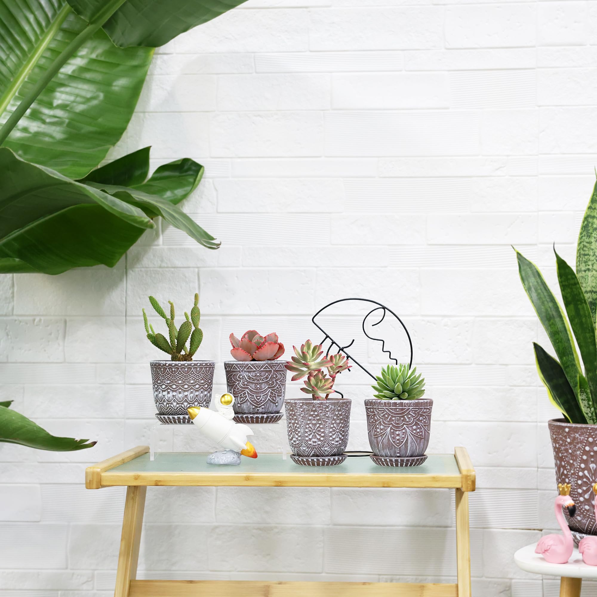 Gepege succulent pot set makes a thoughtful gift