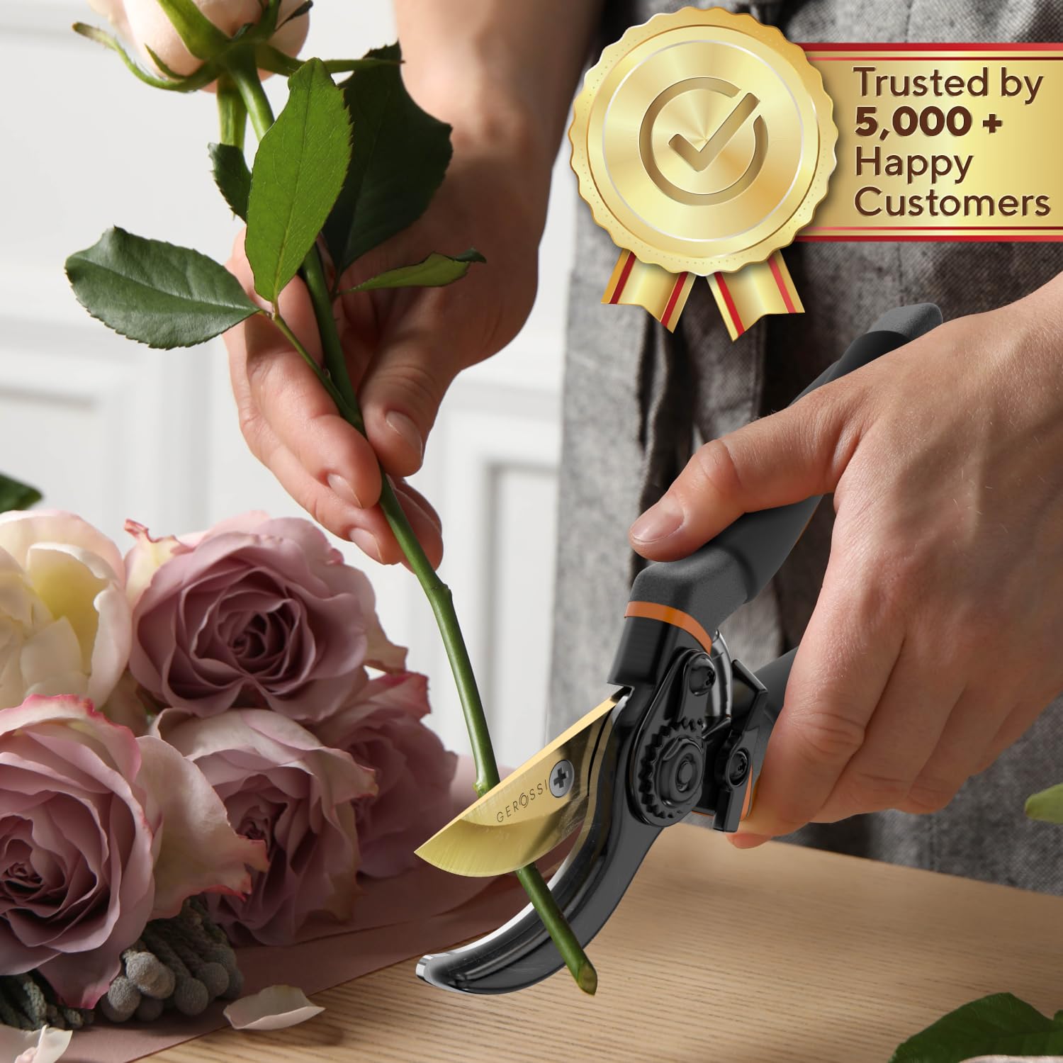 GEROSSI Premium Bypass Pruning Shears suitable for fruit trees and vegetable stalks.