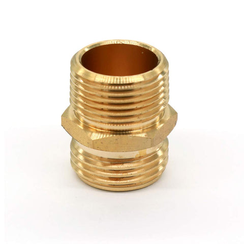 GESHATEN brass garden hose fitting shown in close-up, corrosion-resistant construction for lasting use.
