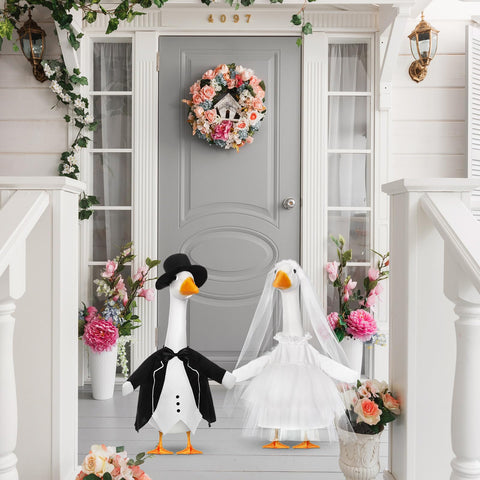 Geyoga wedding goose bride veil for 23-inch goose, completing an elegant look.