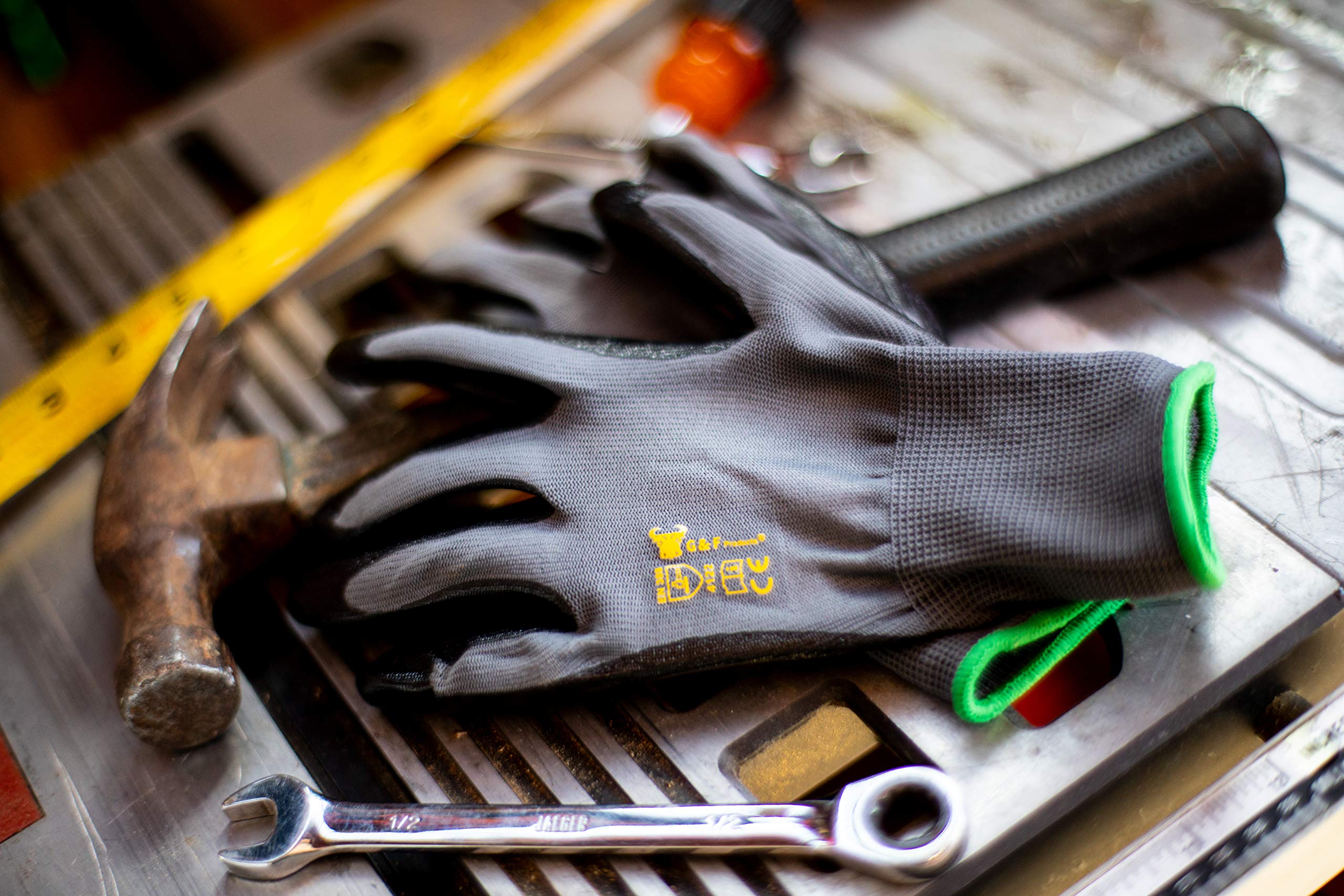G & F 1520 gloves demonstrating secure grip during task.