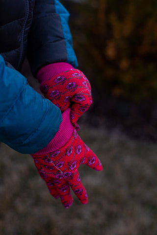 Dirt-resistant finish helps keep hands clean after activities