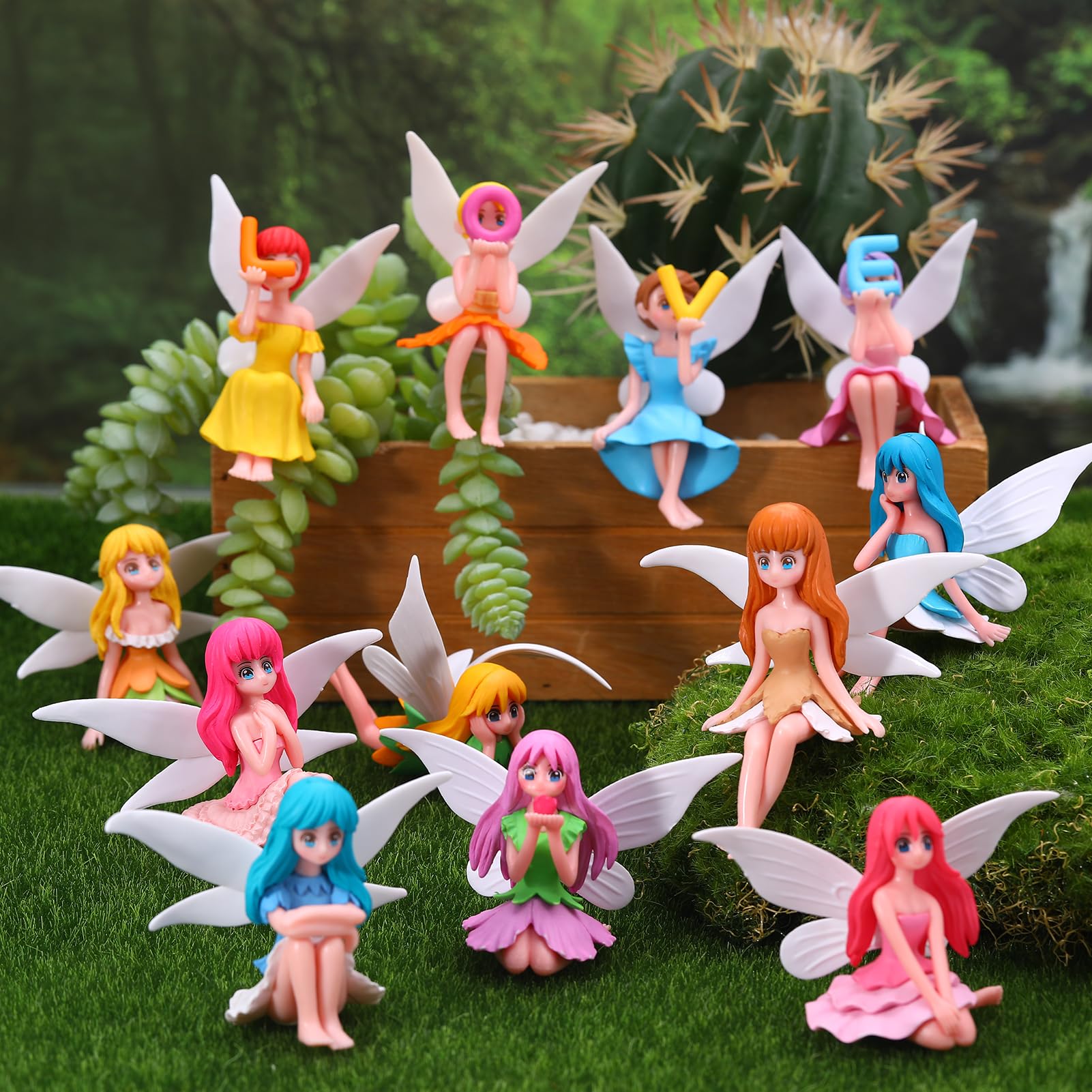 GGSTDDUP fairy figurines with detailed wings enhance garden displays.