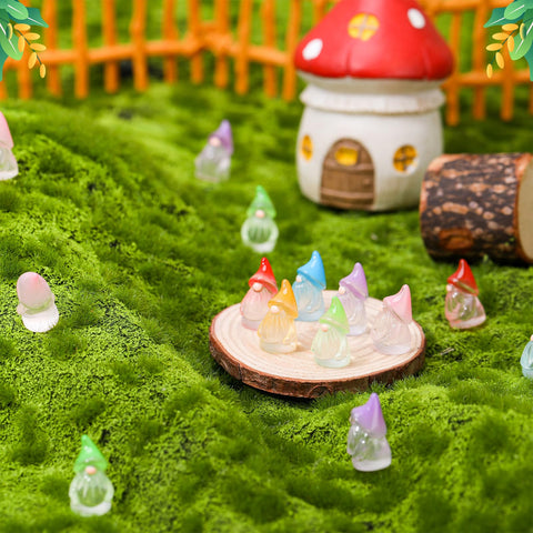 GGSTDDUP handmade resin gnomes bring durable color to outdoor decor