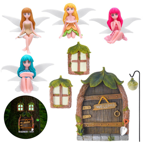 GGSTDDUP glowing fairy door enhances outdoor trees with enchanting lighting.