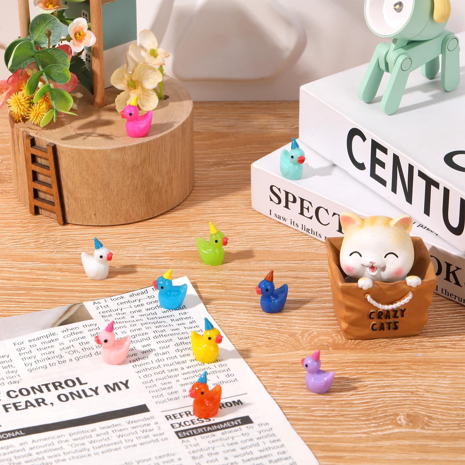 GGSTDDUP tiny duck ornaments with hats for dollhouses and fish tanks.