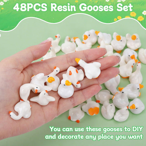 GGSTDDUP mini resin goose figurine style 03 ideal for dollhouses and gardens.