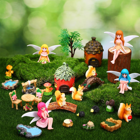GGSTDDUP mushrooms and vintage well create whimsical focal points in outdoor displays.