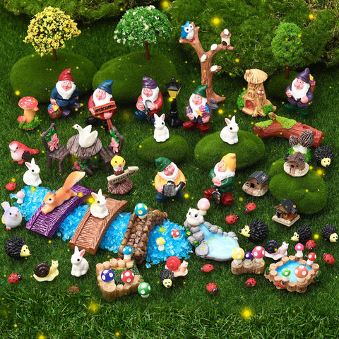 GGSTDDUP squirrels and rabbits bring lifelike movement to garden dioramas.