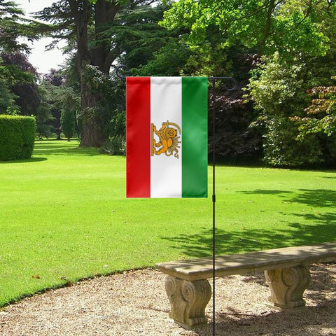 GIEAMTYU indoor/outdoor flag display suitable for homes, offices, and classrooms.