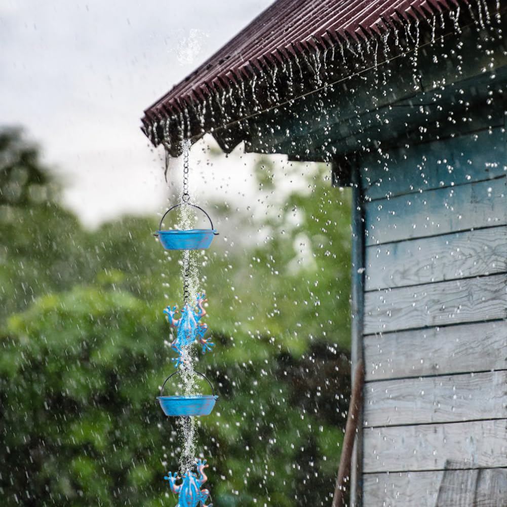 giole Rain Chain cups capture water flow, generating soothing rainfall sounds.