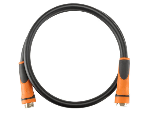 Giraffe Tools durable hose with 3mm thickness supports long-term use.