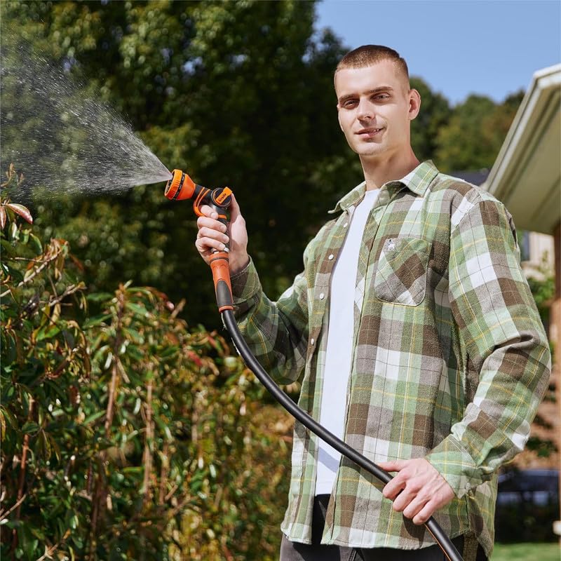 Giraffe Tools short leader hose connects quickly to faucets and reels.
