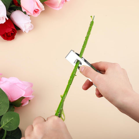 Gisafai rose-thorn-stripper easy-grip handle supports comfortable handling.