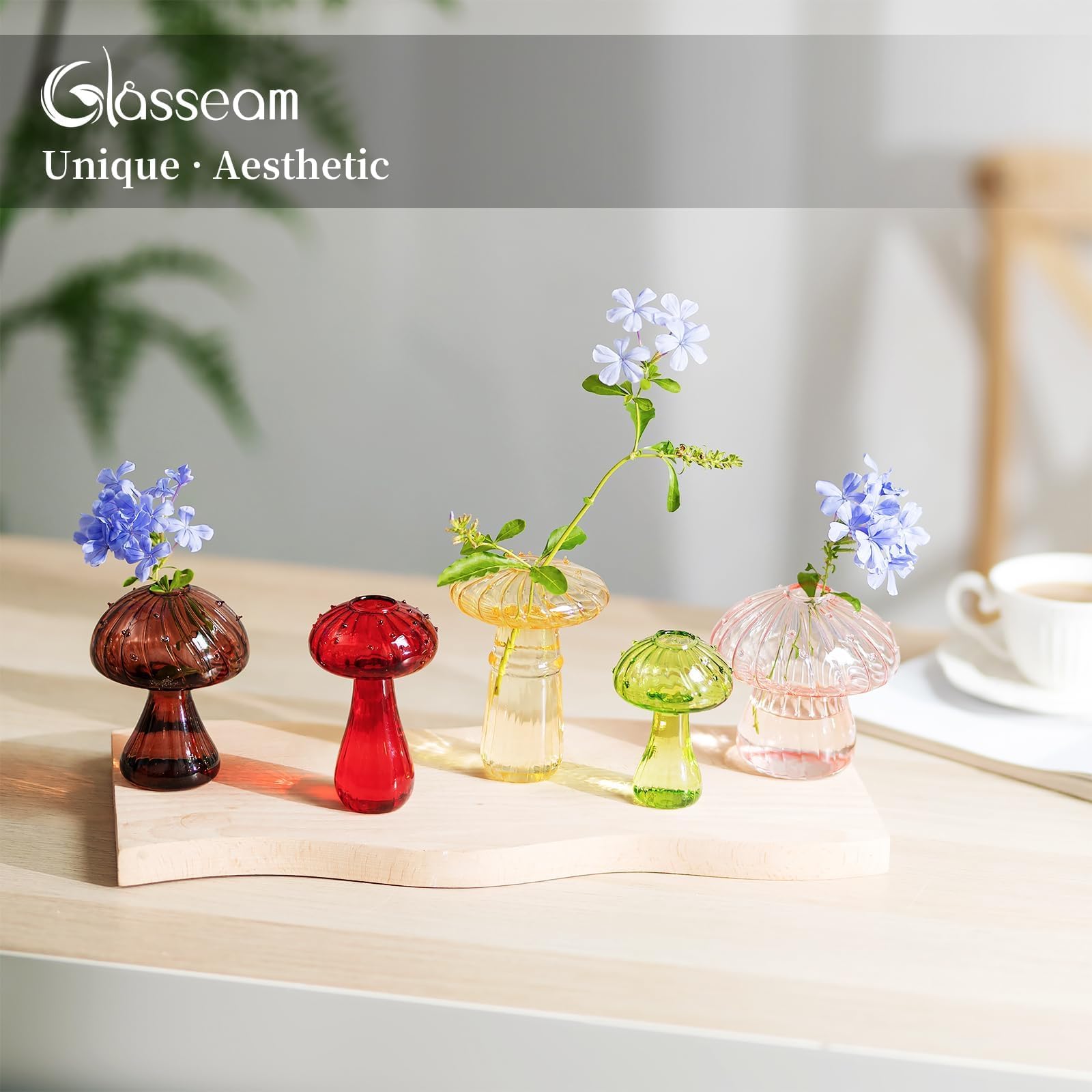 Glasseam packaging keeps the vase safe and gift-ready