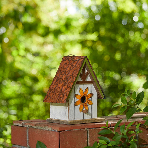 Glitzhome bird house with 3D metal roof for weather resilience