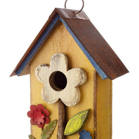 Glitzhome bird house supports a welcoming habitat for swallows, sparrows, finches, and cardinals.
