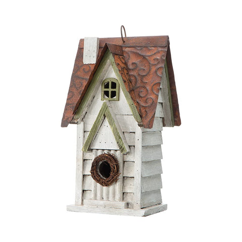 Glitzhome nesting box attracts backyard songbirds year-round.