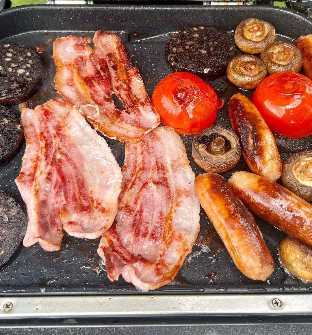 Glowye Non-stick coating closeup emphasizes simple cleaning after cooking