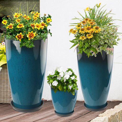 Goldshire blue glossy planters arranged on porch for outdoor display.