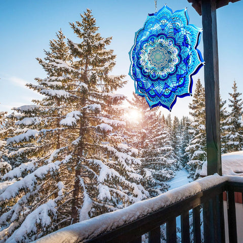 Goolyrusim 3D mandala wind spinner with blue metal design creates dynamic movement.
