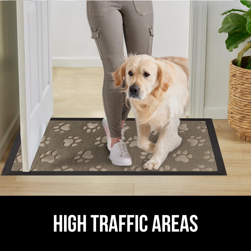 GORILLA GRIP tan pawprints add a warm welcoming look.