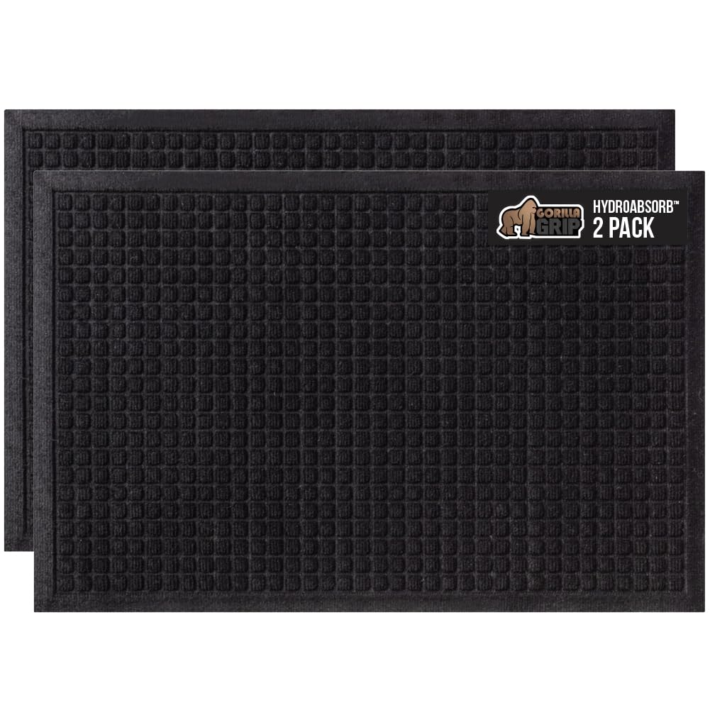 Gorilla Grip HydroAbsorb front door mat catching water at entry