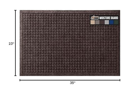 Gorilla Grip HydroAbsorb top-side polyester texture absorbs more water for quick drying.
