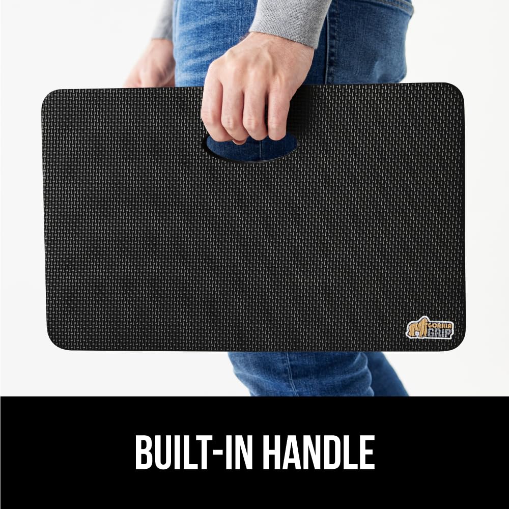 Gorilla Grip kneeling pad supports babies bath time routines