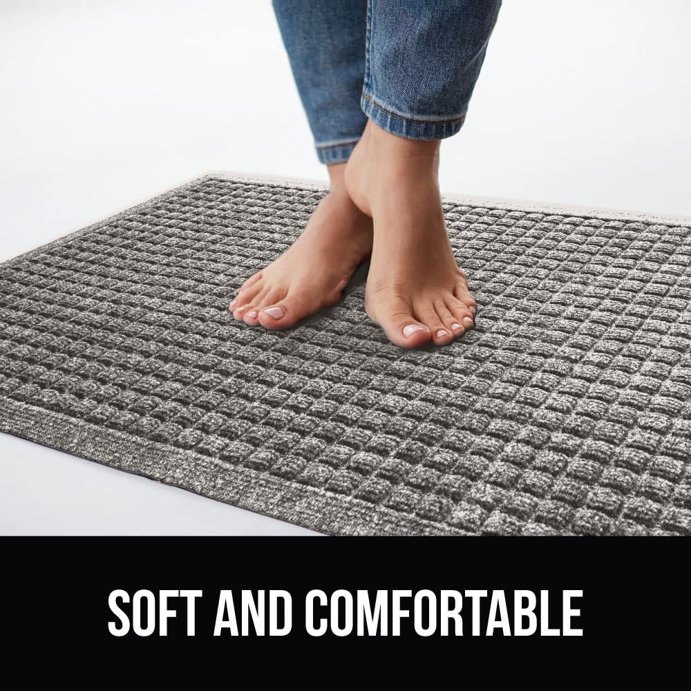 GORILLA GRIP outdoor entrance mat stands up to weather