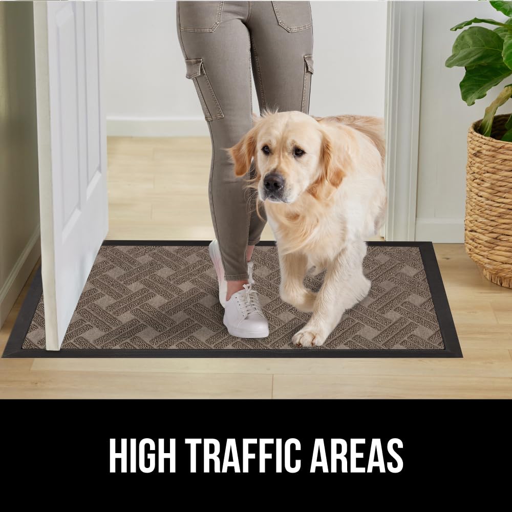 Gorilla Grip WeatherMAX 47x35 mat fits standard entryways