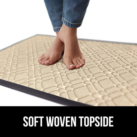GORILLA GRIP WeatherMAX close-up texture highlights weather-resistant construction.