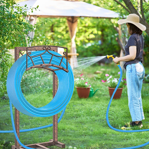 Gouisalin retro copper-style hose holder adds decorative appeal to gardens.